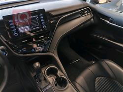 تۆیۆتا کامری